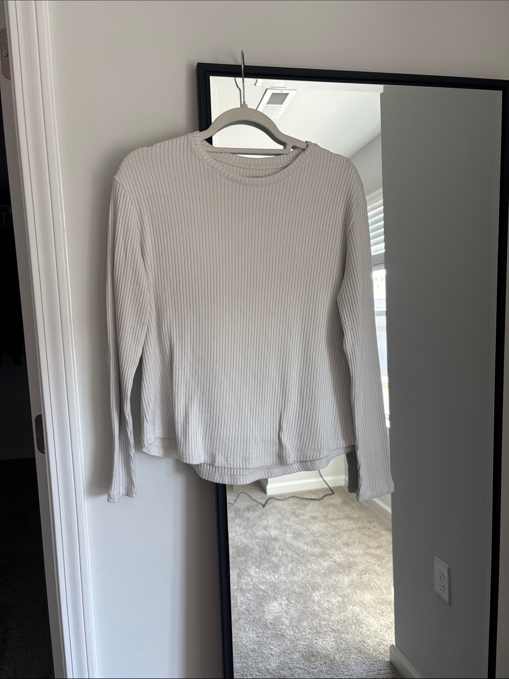 American Eagle Outfitters Ribbed Long-Sleeve Top - Light Cream